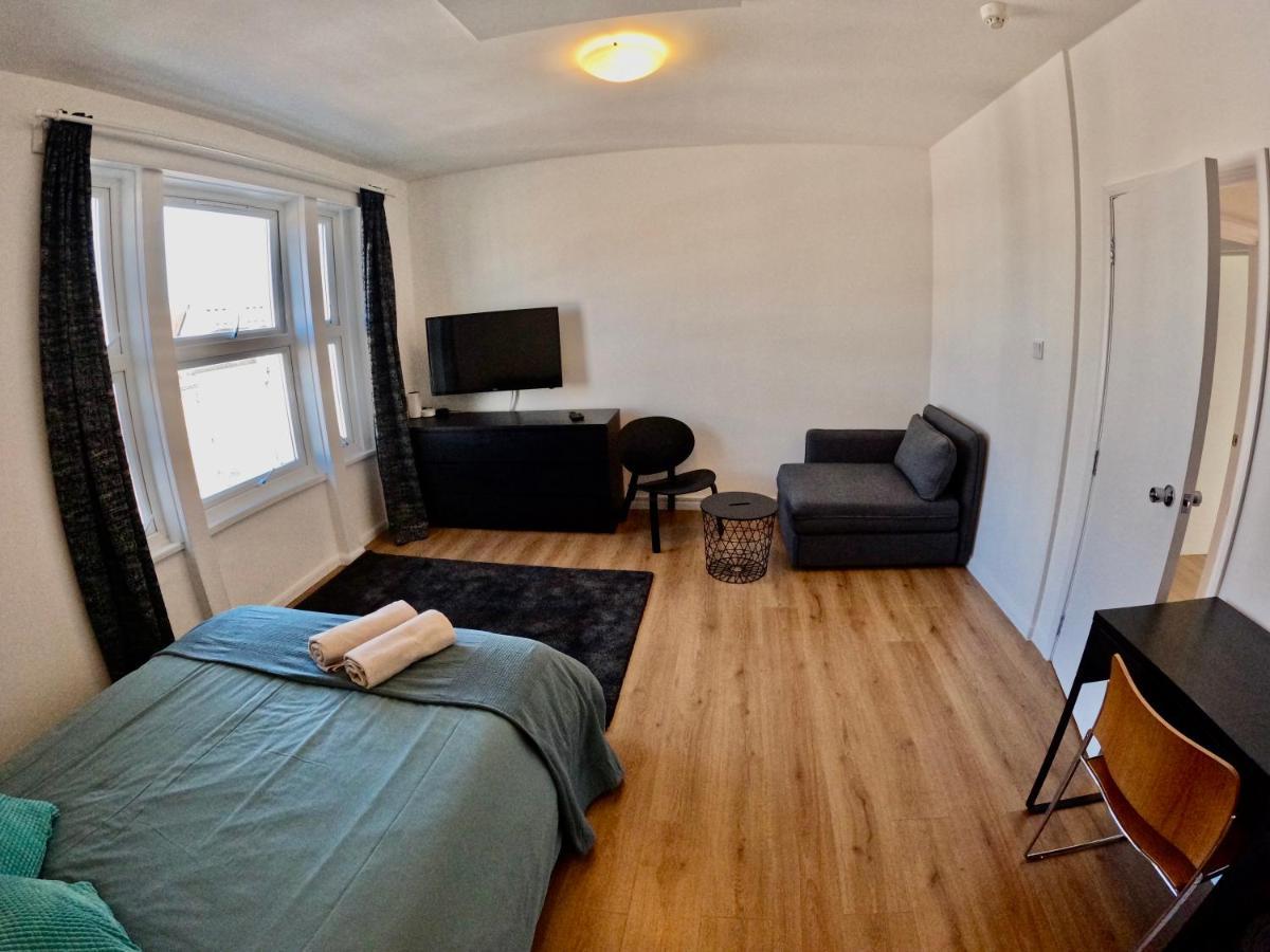 Lovely One Bedroom Flat ロンドン エクステリア 写真
